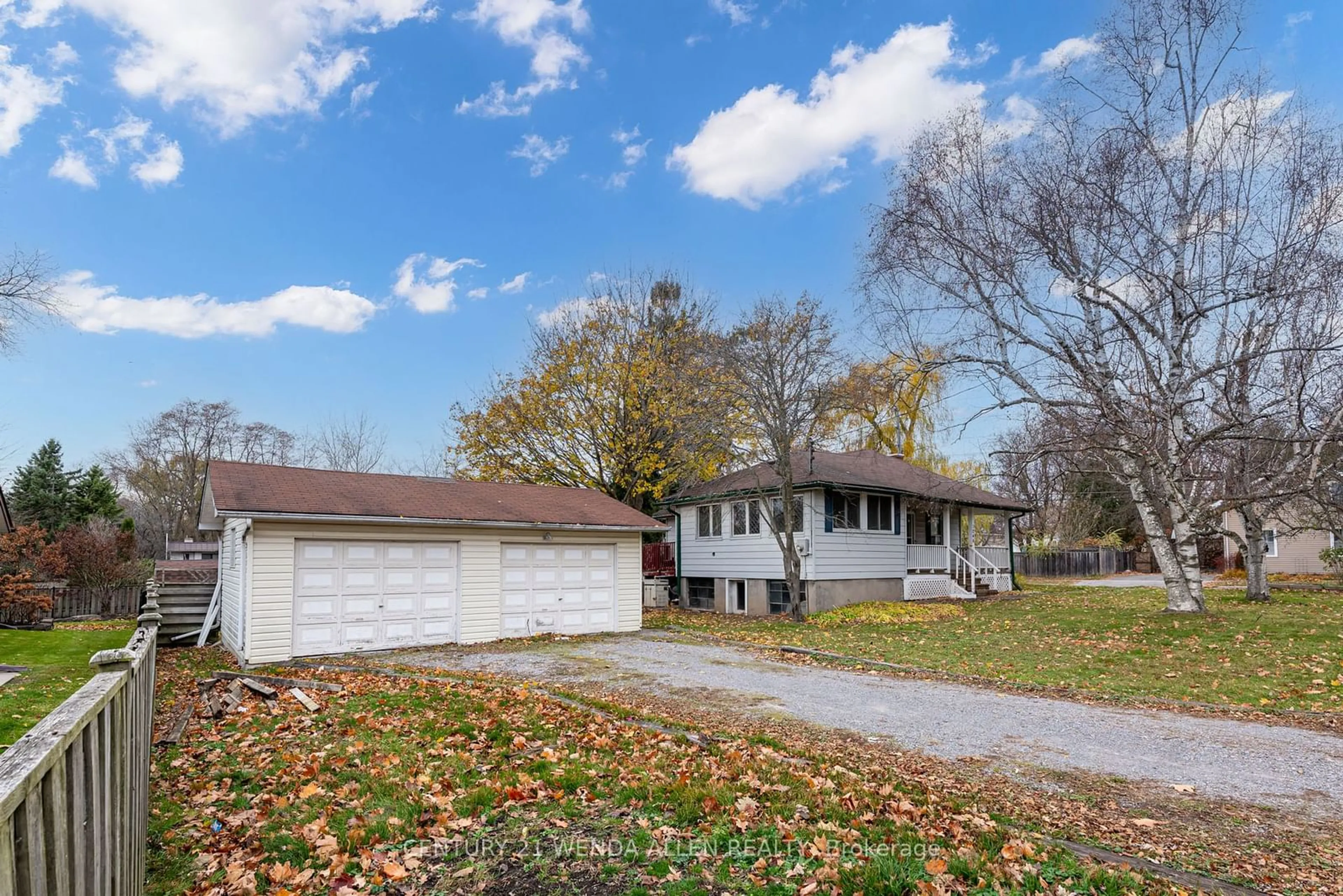 Frontside or backside of a home, cottage for 1246 Church St, Clarington Ontario L1B 1C5