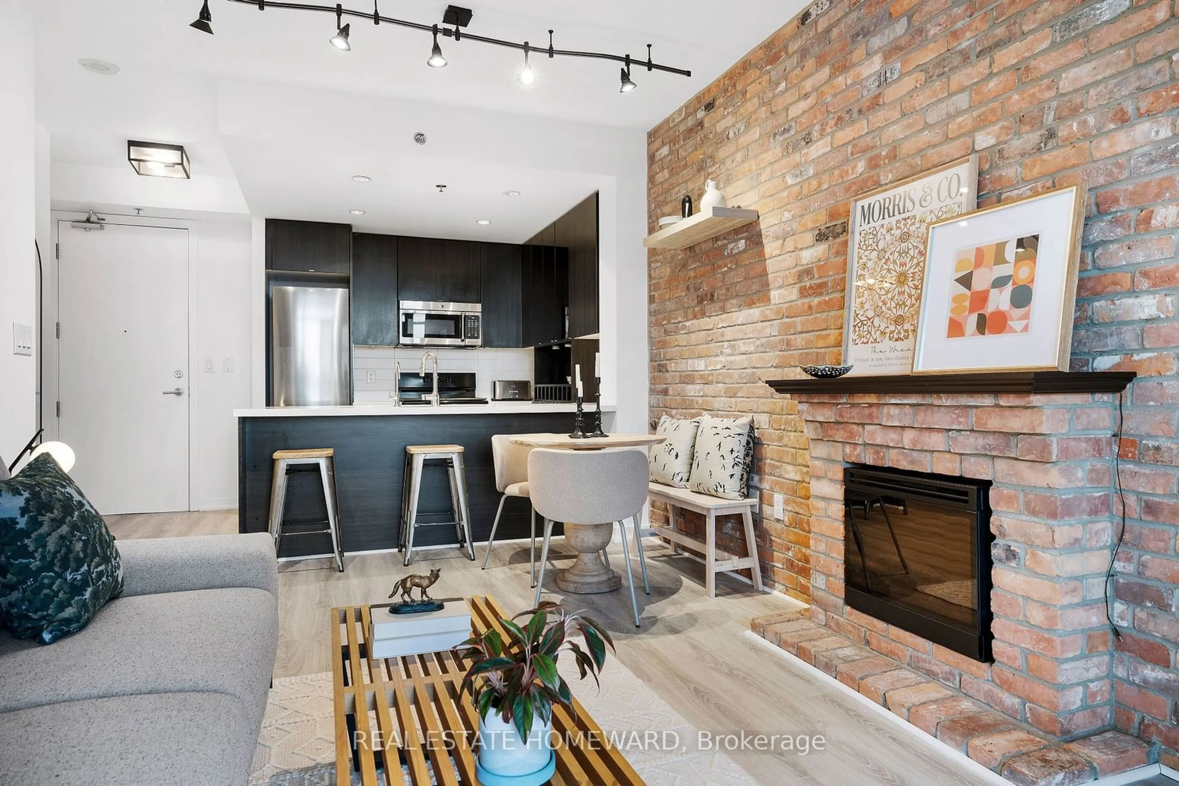 Open concept kitchen for 88 Colgate Ave #420, Toronto Ontario M4M 0A6