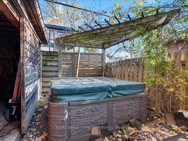 Additional property image - 169 Ashdale Ave