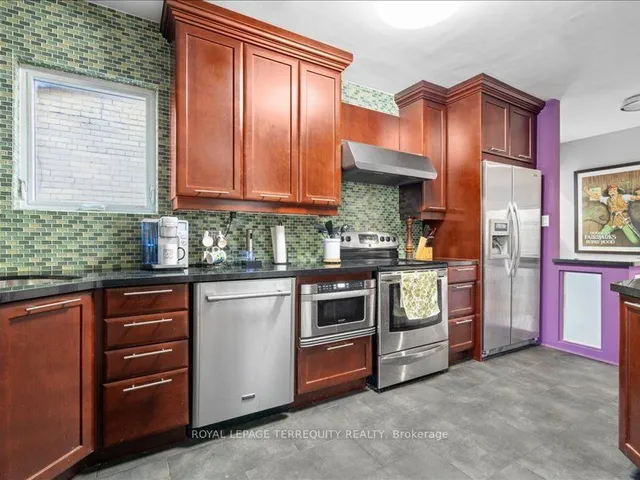 Additional property image - 169 Ashdale Ave