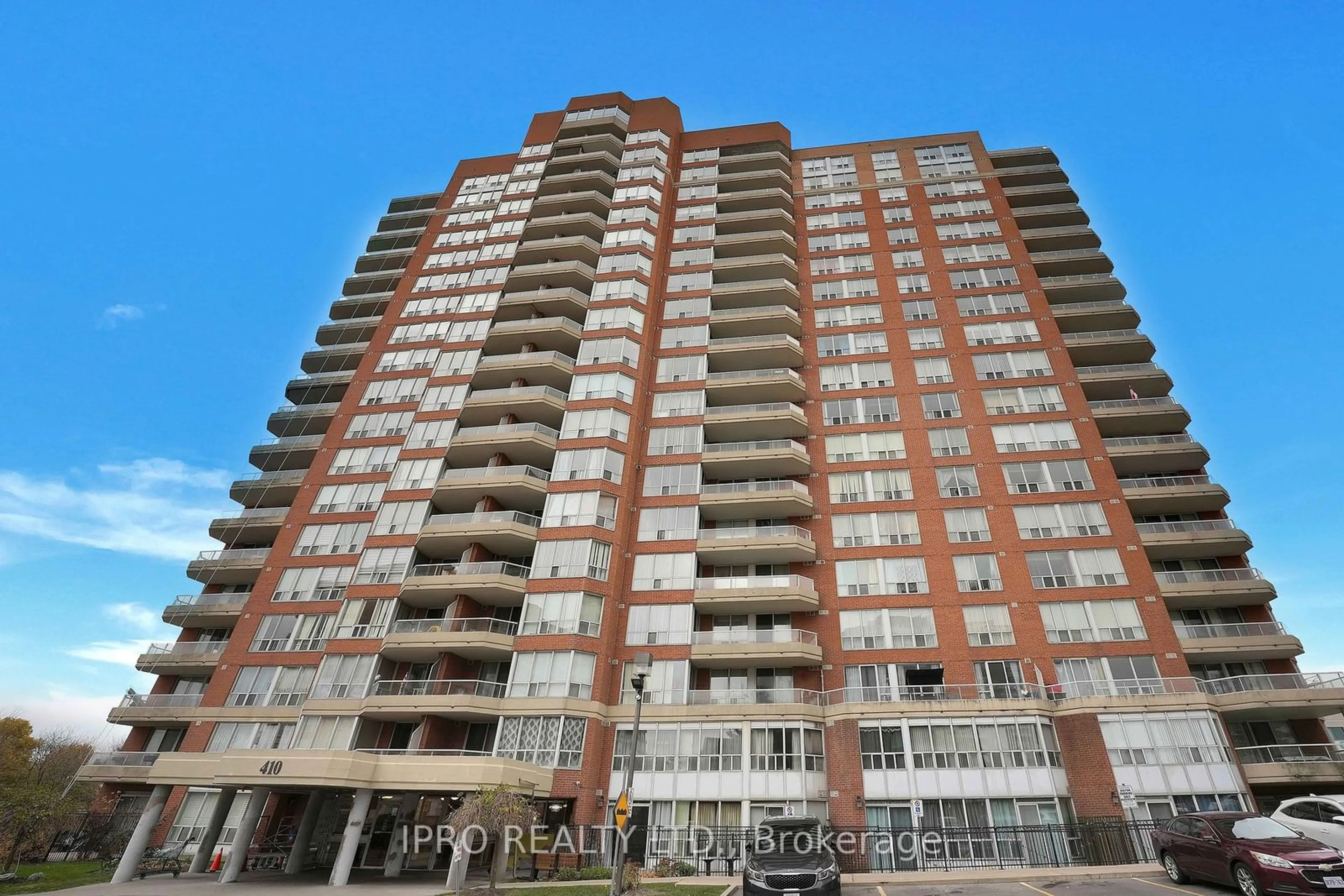 A pic from exterior of the house or condo, the front or back of building for 410 Mclevin Ave #1811, Toronto Ontario M1B 5J5