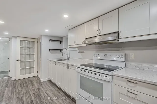 Additional property image - 427 Strathmore Blvd