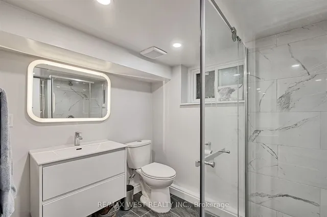 Additional property image - 427 Strathmore Blvd