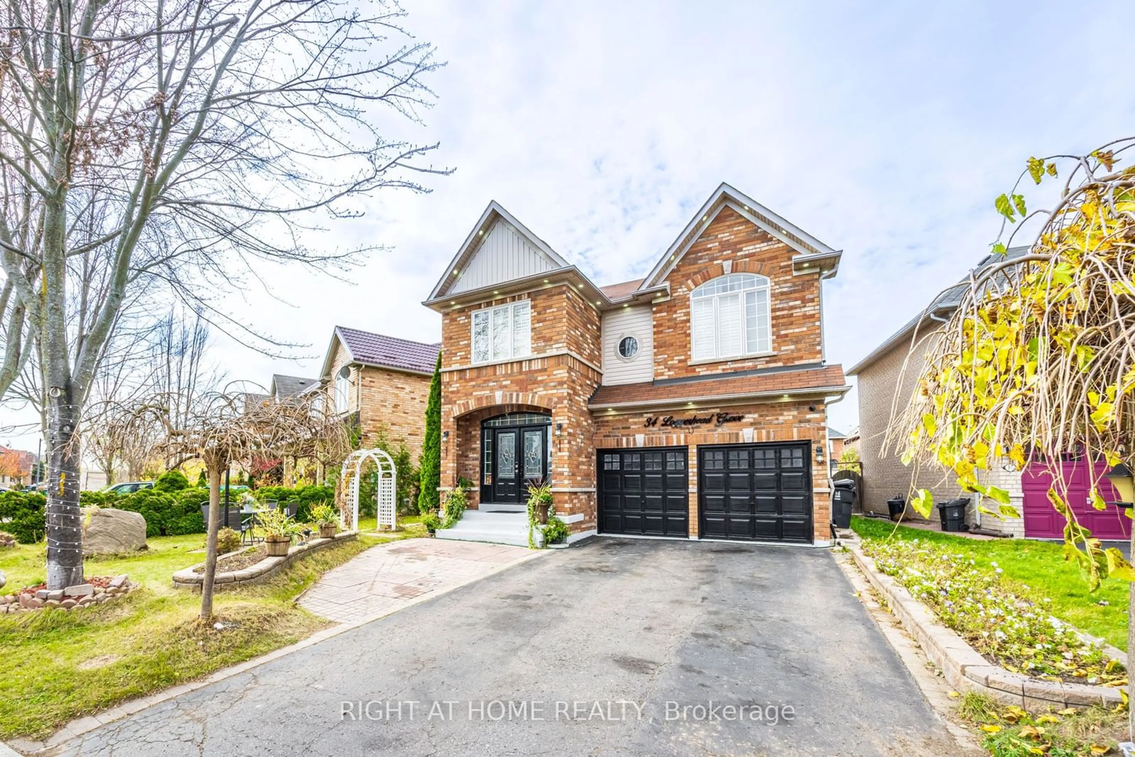 Home with brick exterior material for 34 Loggerhead Grve, Toronto Ontario M1X 1T7