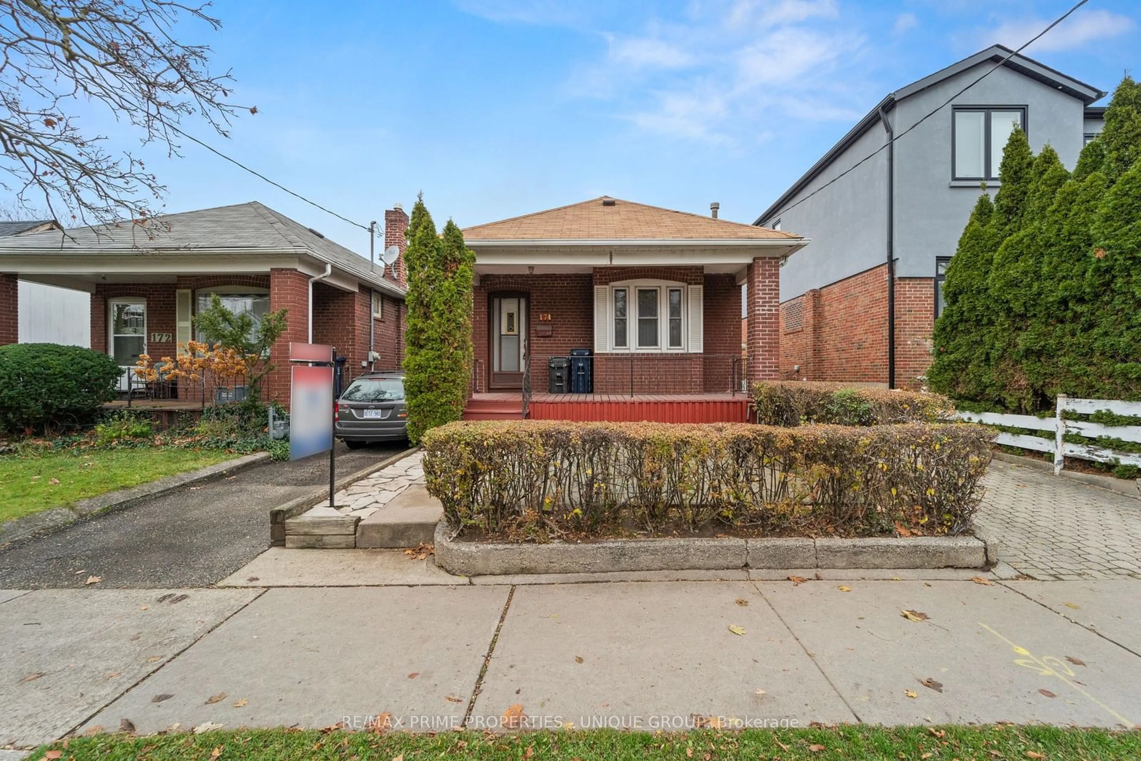 Frontside or backside of a home, the street view for 174 Gamble Ave, Toronto Ontario M4J 2P3