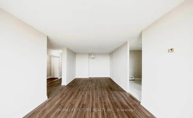 Additional property image - 100 Wingarden Crt Unit 1015