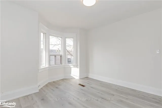 Additional property image - 69 LAING St