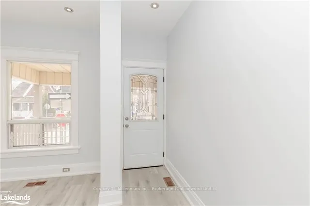 Additional property image - 69 LAING St