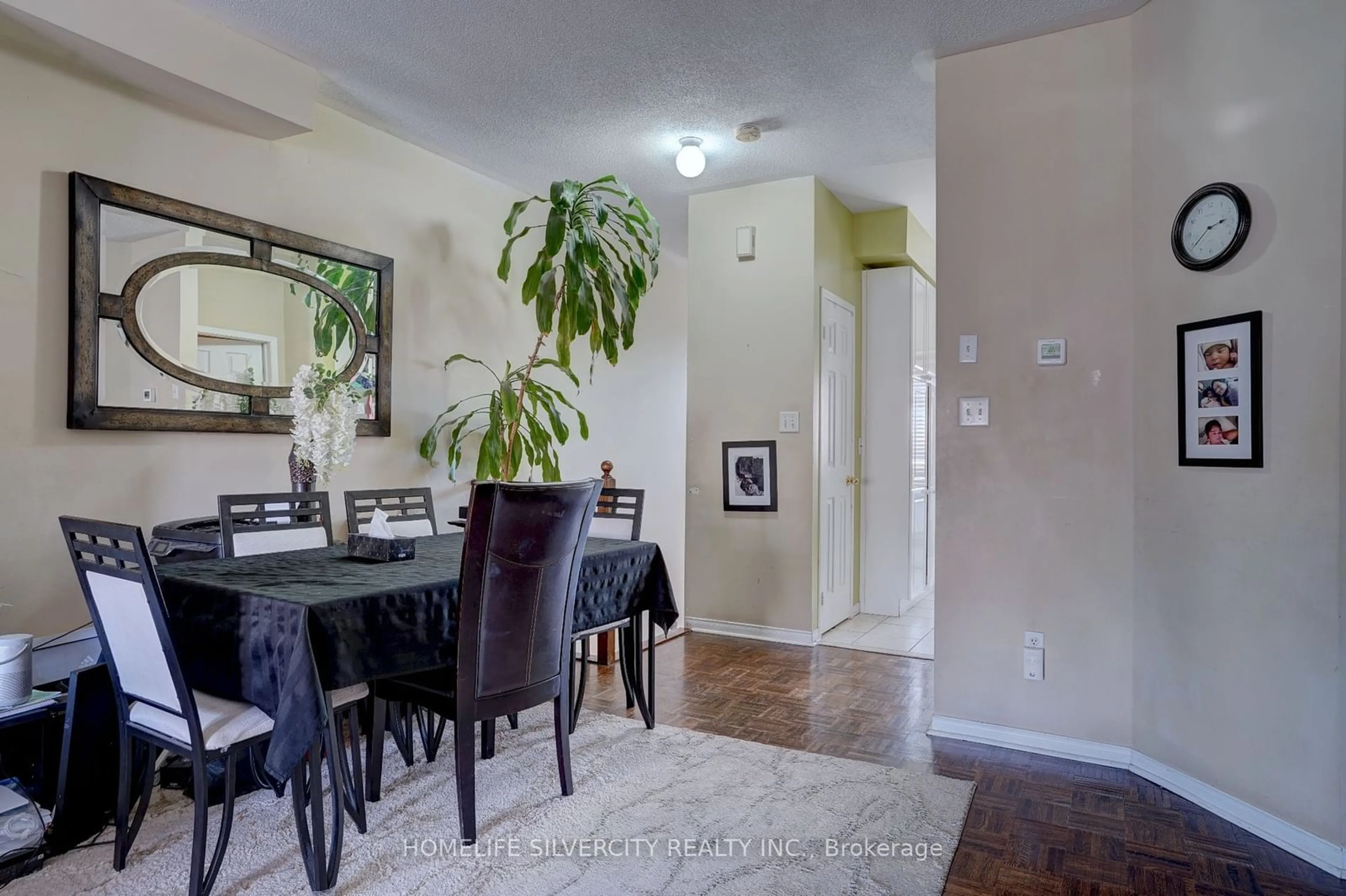 Dining room, wood floors, cottage for 431 Meadowvale Rd, Toronto Ontario M1C 1S6