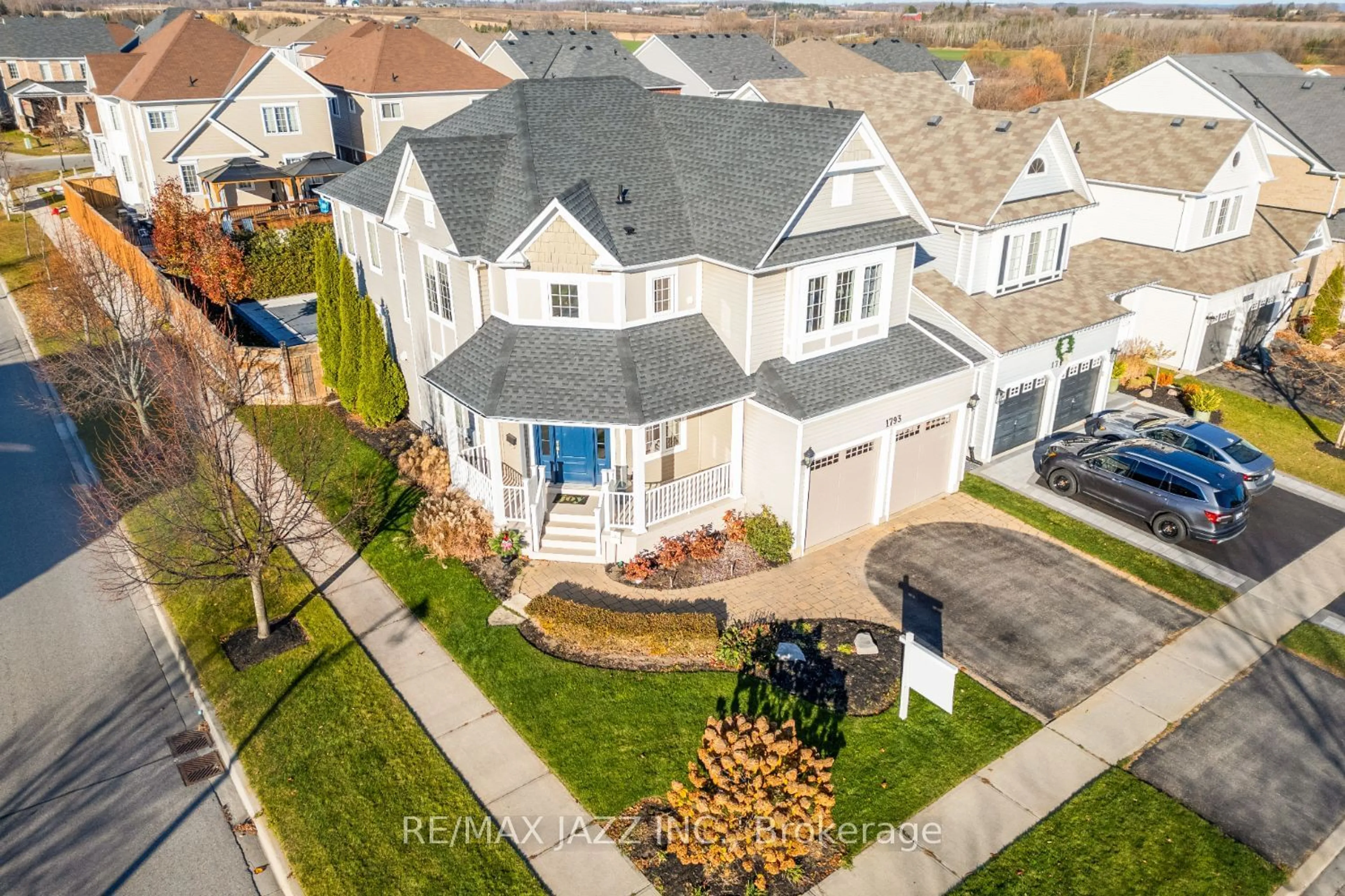 Frontside or backside of a home, the street view for 1793 Badgley Dr, Oshawa Ontario L1K 0H6