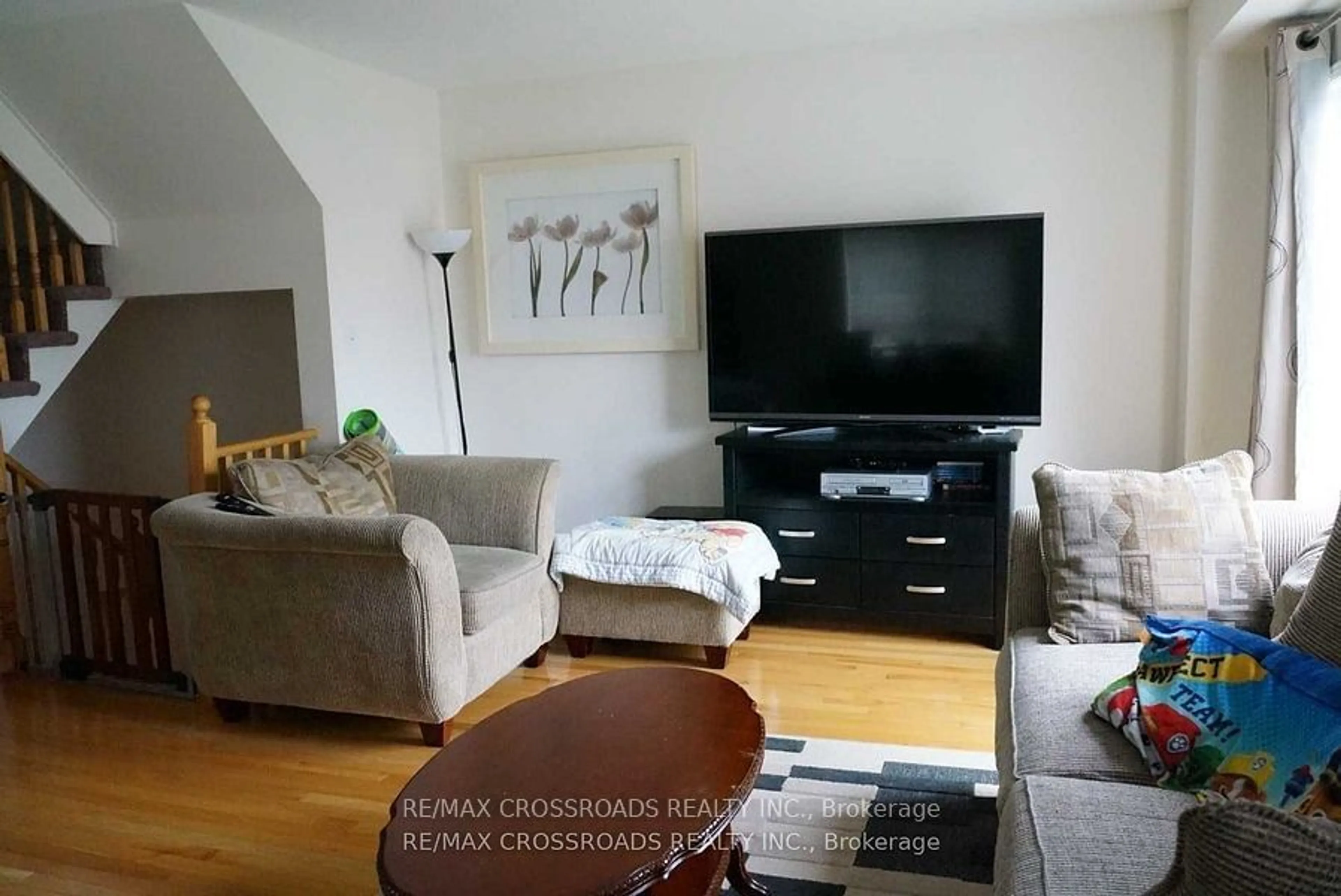 Living room, wood floors for 455 Rossland Rd, Ajax Ontario L1Z 0K7