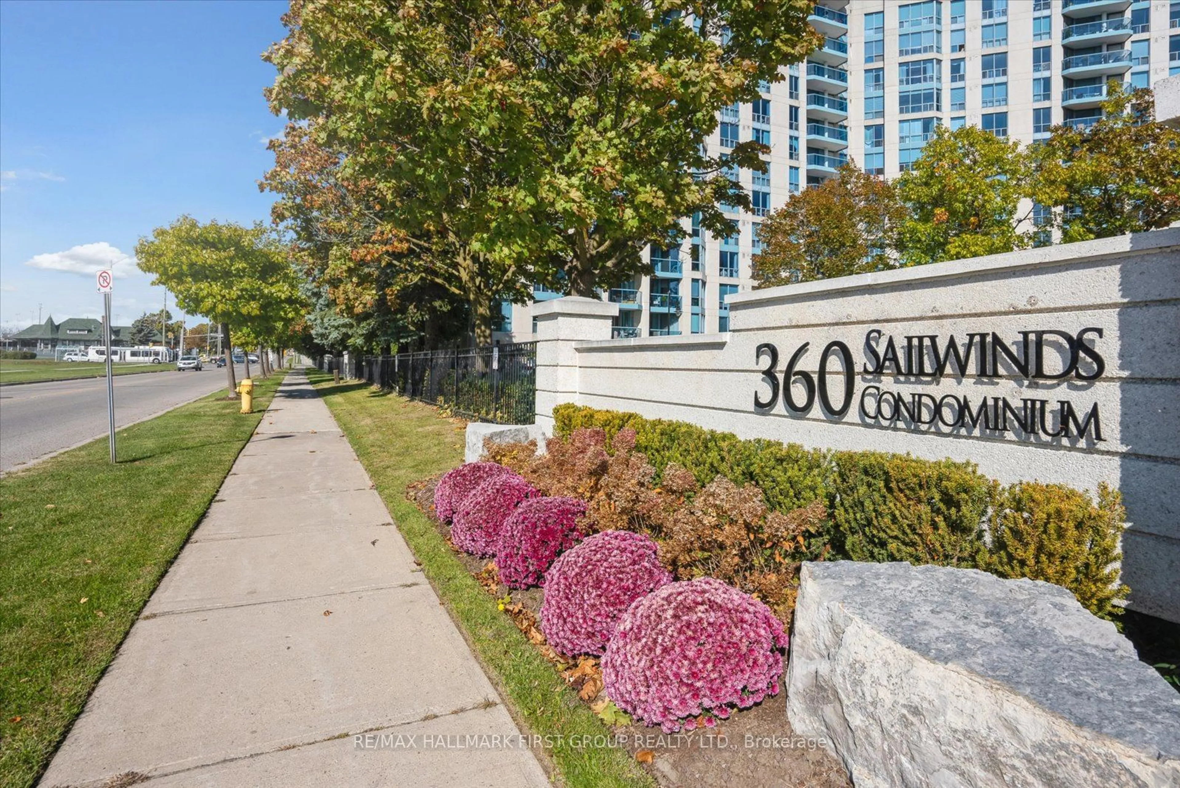 A pic from exterior of the house or condo, the street view for 360 Watson St #411, Whitby Ontario L1N 9G2