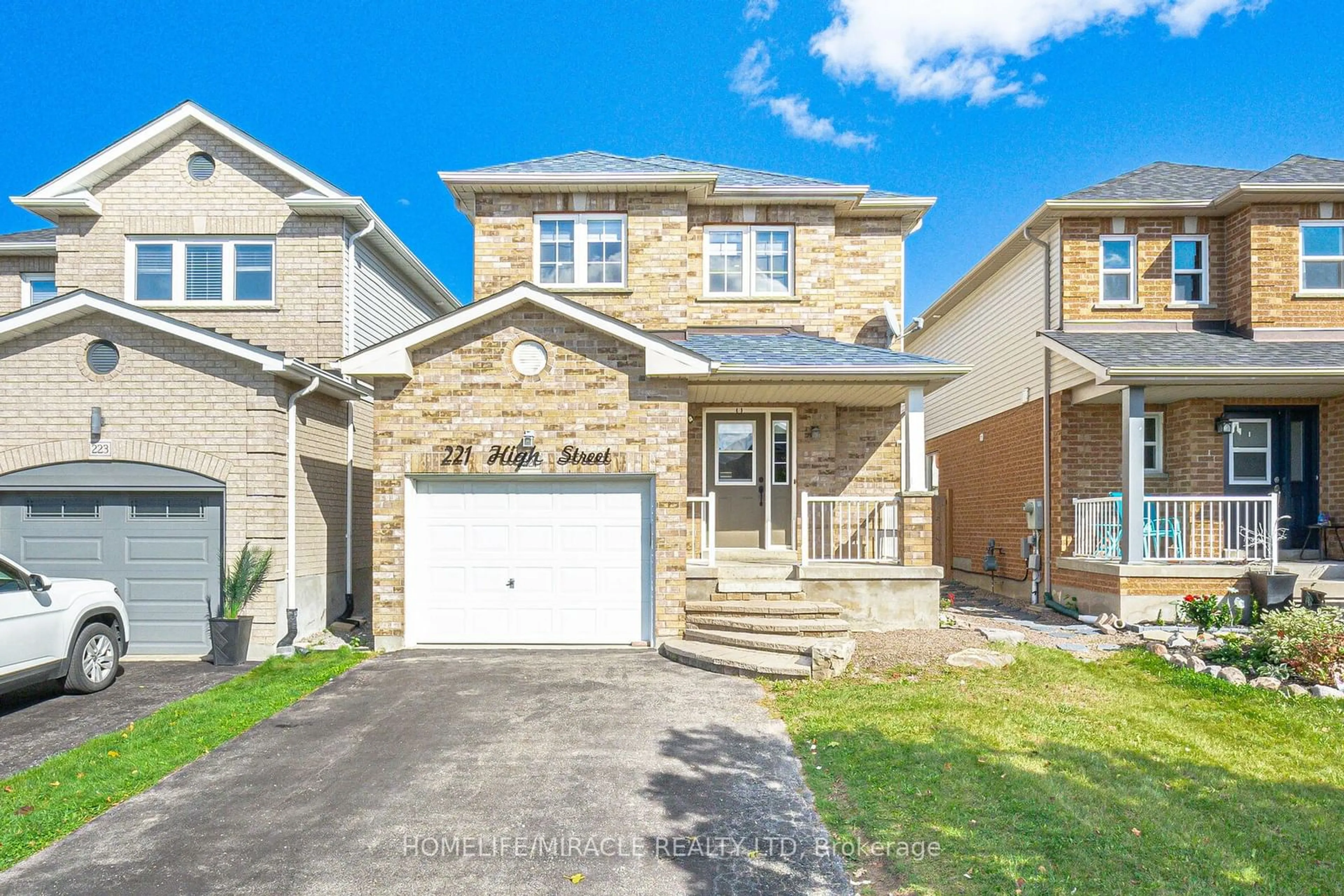 Frontside or backside of a home, the street view for 221 High St, Clarington Ontario L1C 5G2