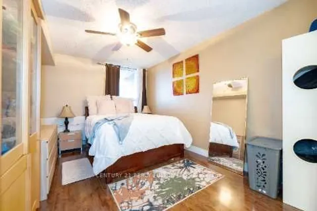 Additional property image - 121 Ling Rd Unit 1612