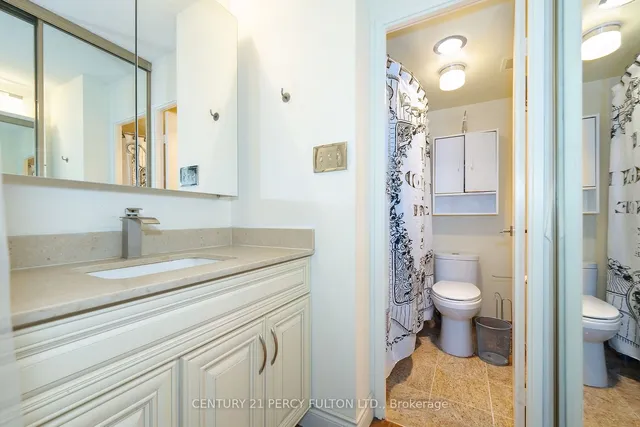 Additional property image - 121 Ling Rd Unit 1612