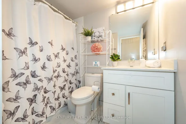 Additional property image - 121 Ling Rd Unit 1612