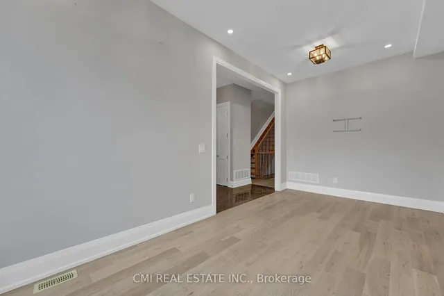 Additional property image - 75 Kenilworth Ave