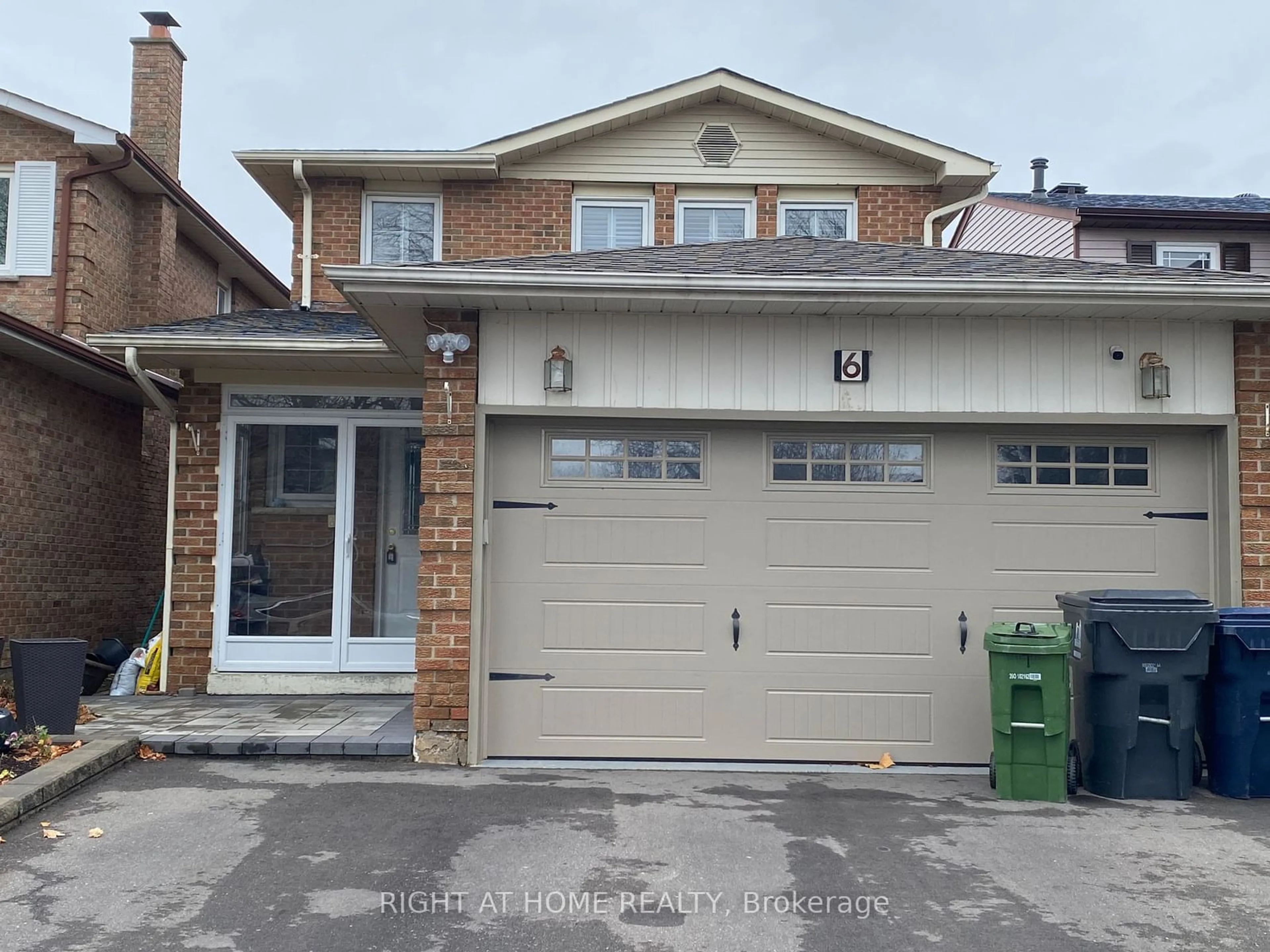 Frontside or backside of a home, the street view for 6 Whistling Hills Dr, Toronto Ontario M1V 2B5