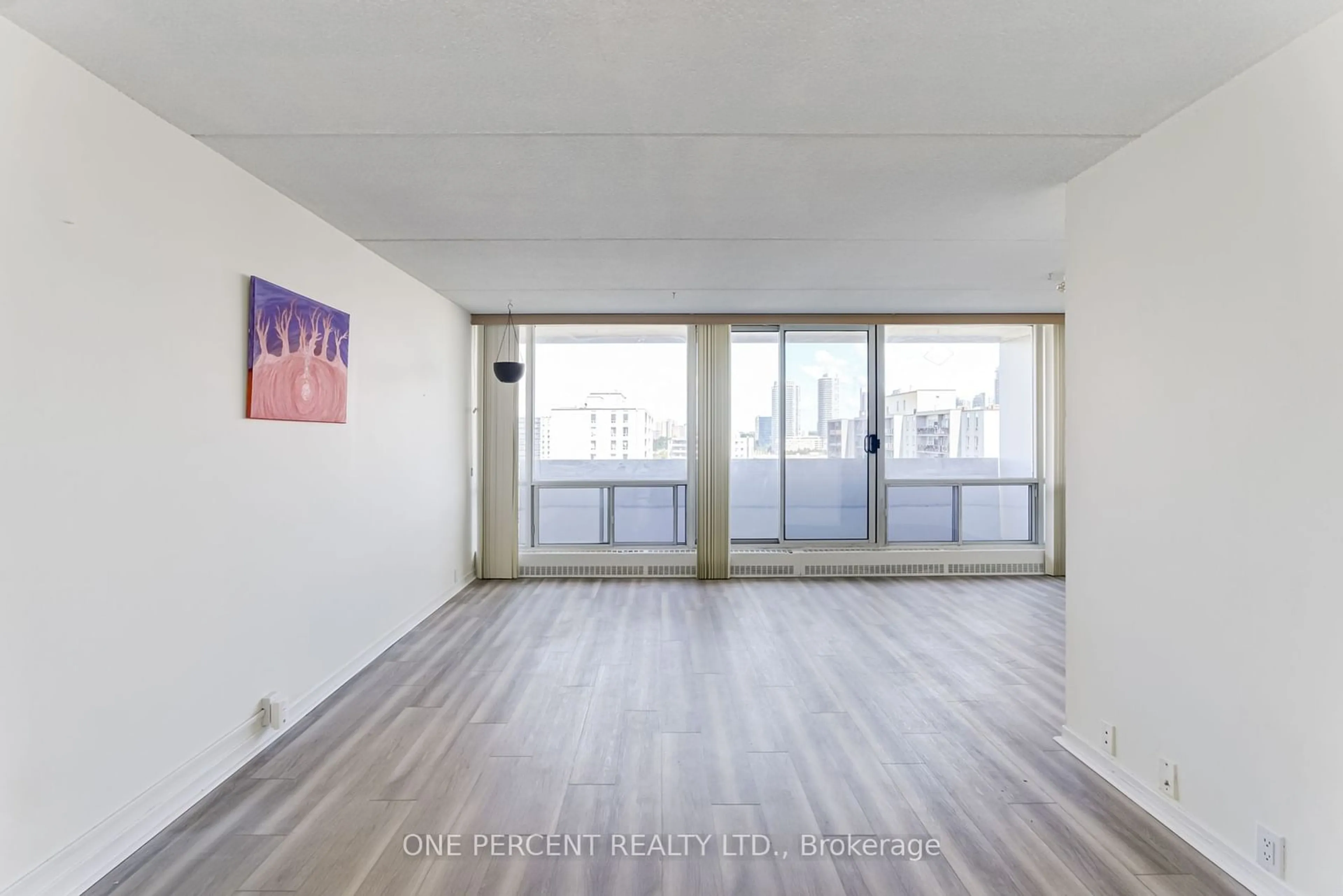 Other indoor space, wood floors for 2 Glamorgan Ave #1106, Toronto Ontario M1P 2M8