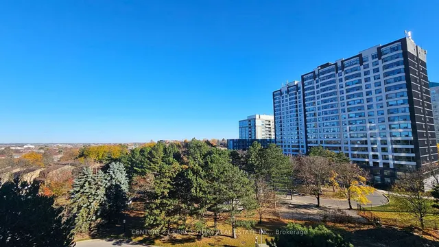Additional property image - 30 Thunder Grve Unit 608