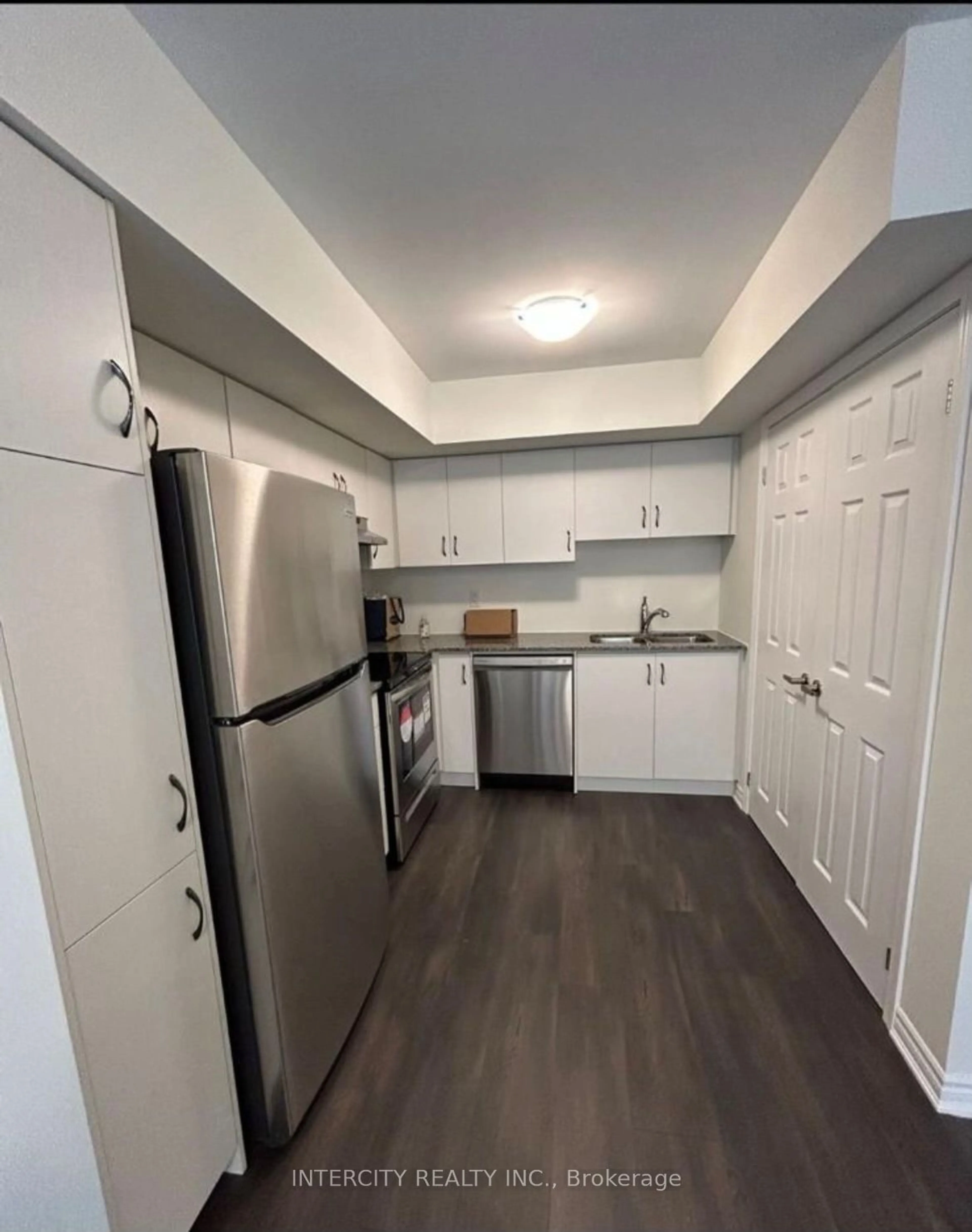 Standard kitchen, unknown floor, cottage for 2787 Eglinton Ave #319, Toronto Ontario M1J 0B2