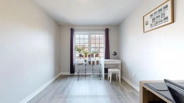 Additional property image - 1483 Birchmount Rd Unit 304
