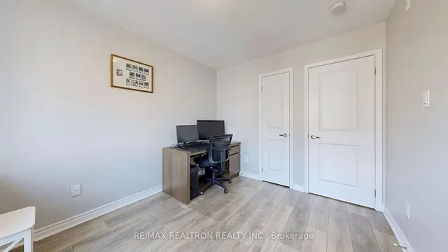 Additional property image - 1483 Birchmount Rd Unit 304