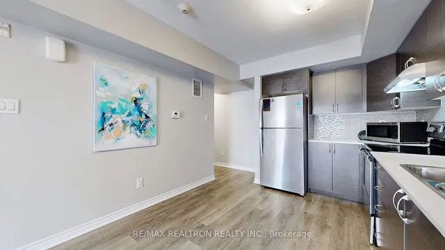 Additional property image - 1483 Birchmount Rd Unit 304