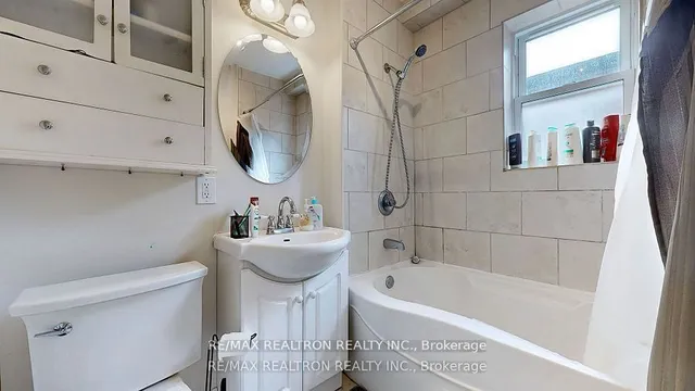 Additional property image - 12 Lark St
