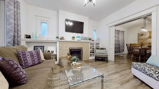 Additional property image - 12 Lark St