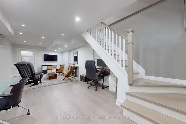Additional property image - 61 Roseheath Ave