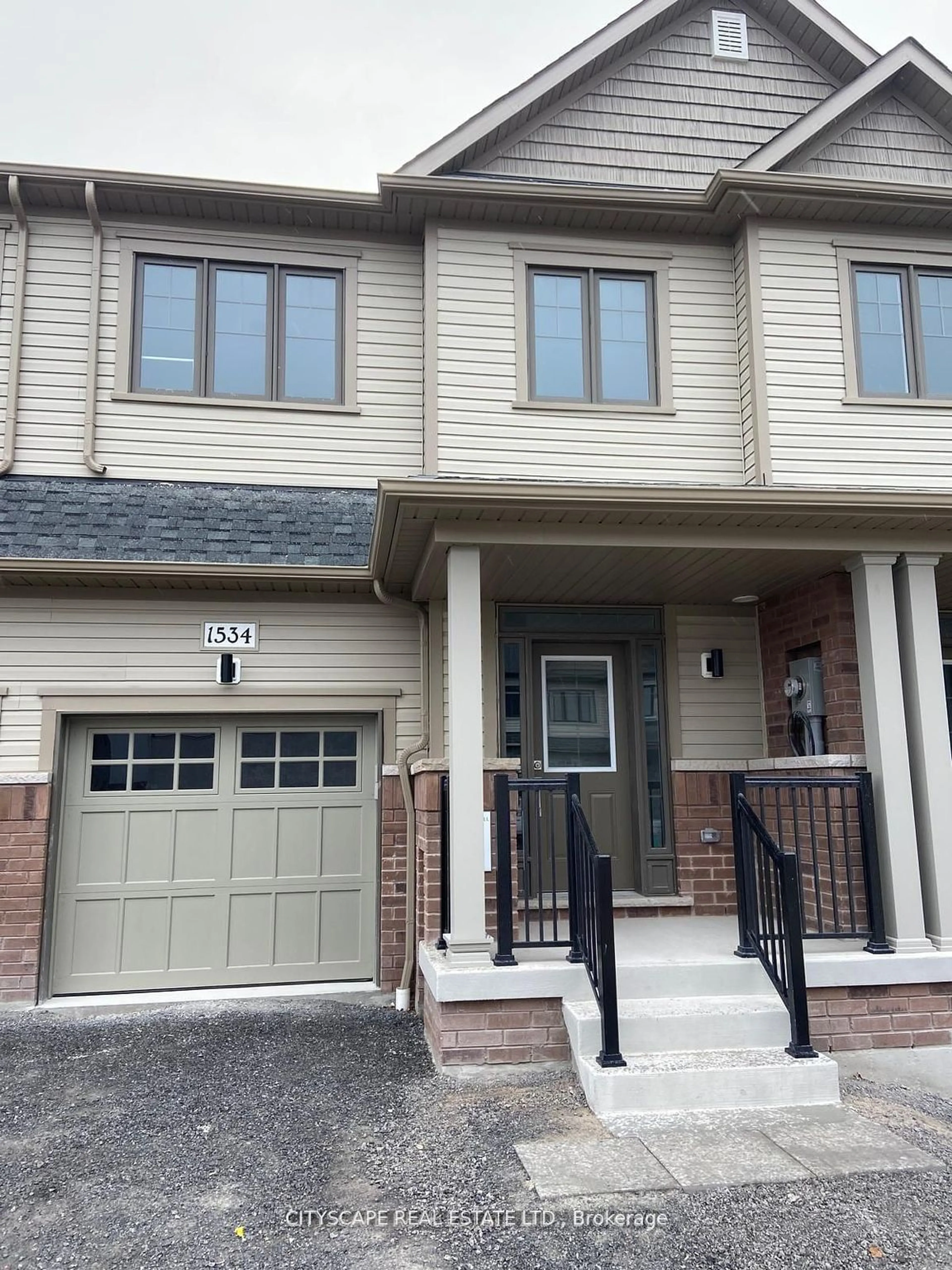 A pic from exterior of the house or condo, cottage for 1534 Wheatcroft Dr, Oshawa Ontario L1H 8L7