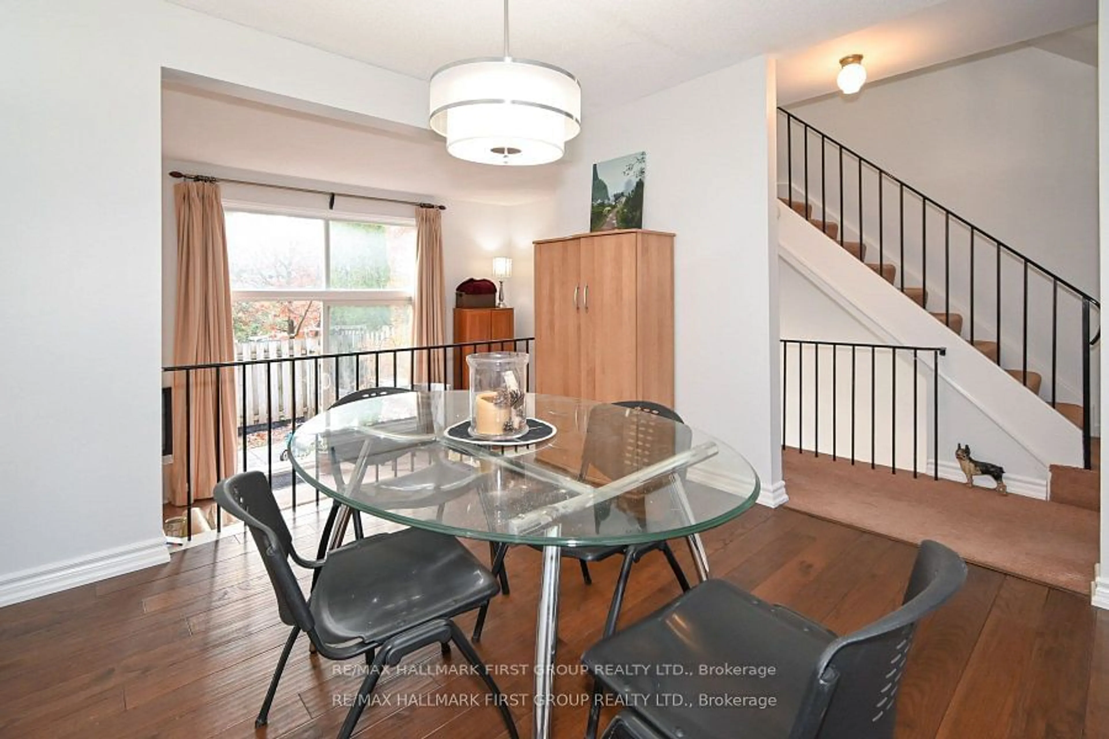 Dining room, wood floors, cottage for 1310 Fieldlight Blvd #18, Pickering Ontario L1V 2Y8