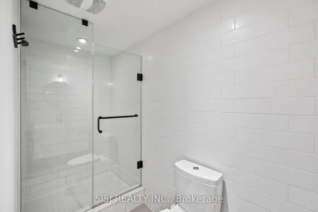 Additional property image - 421 Craven Rd