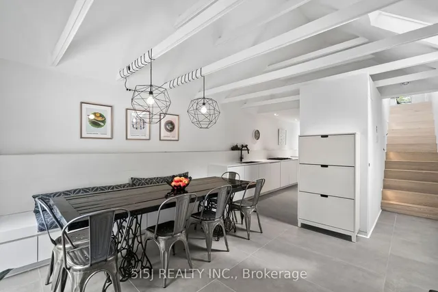 Additional property image - 421 Craven Rd