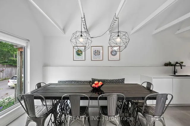 Additional property image - 421 Craven Rd