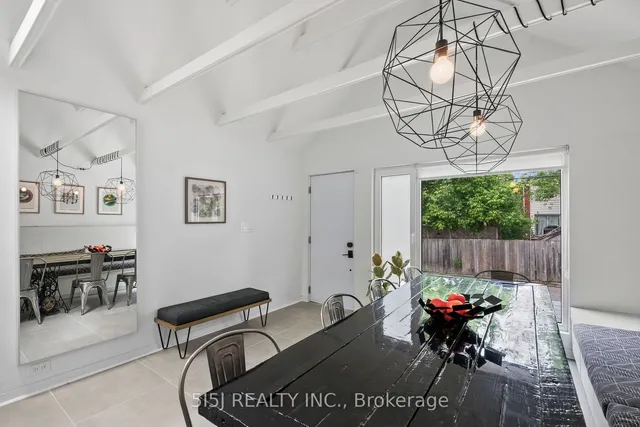 Additional property image - 421 Craven Rd