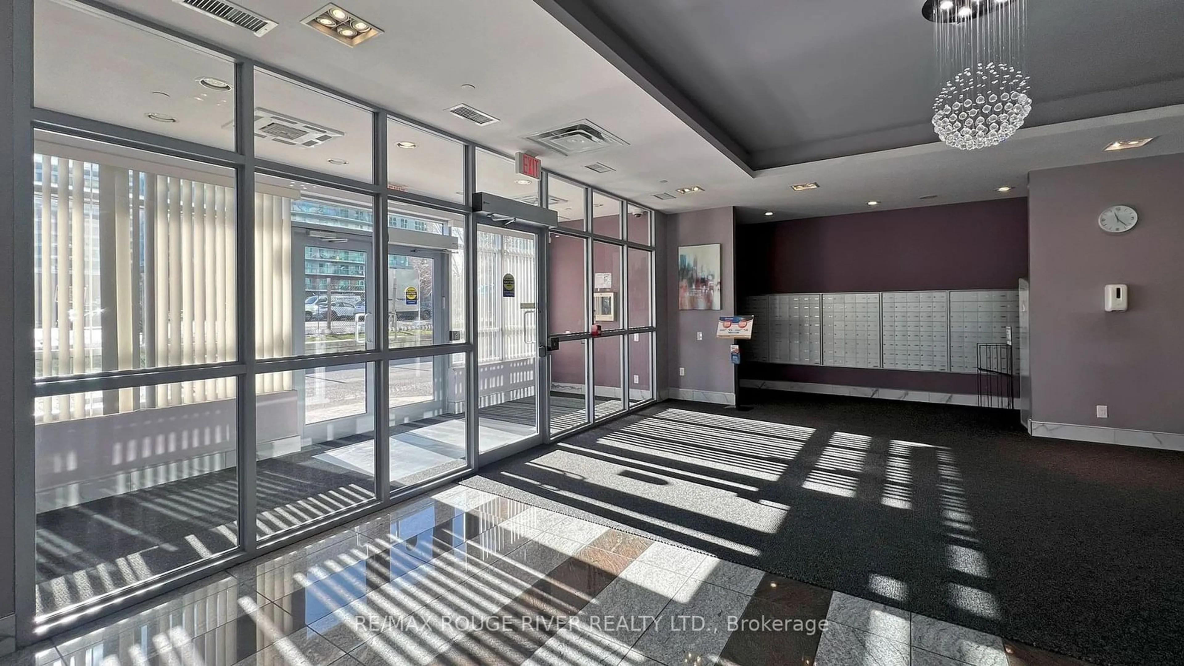 Indoor foyer, ceramic floors for 1328 Birchmount Rd #609, Toronto Ontario M1R 0B6