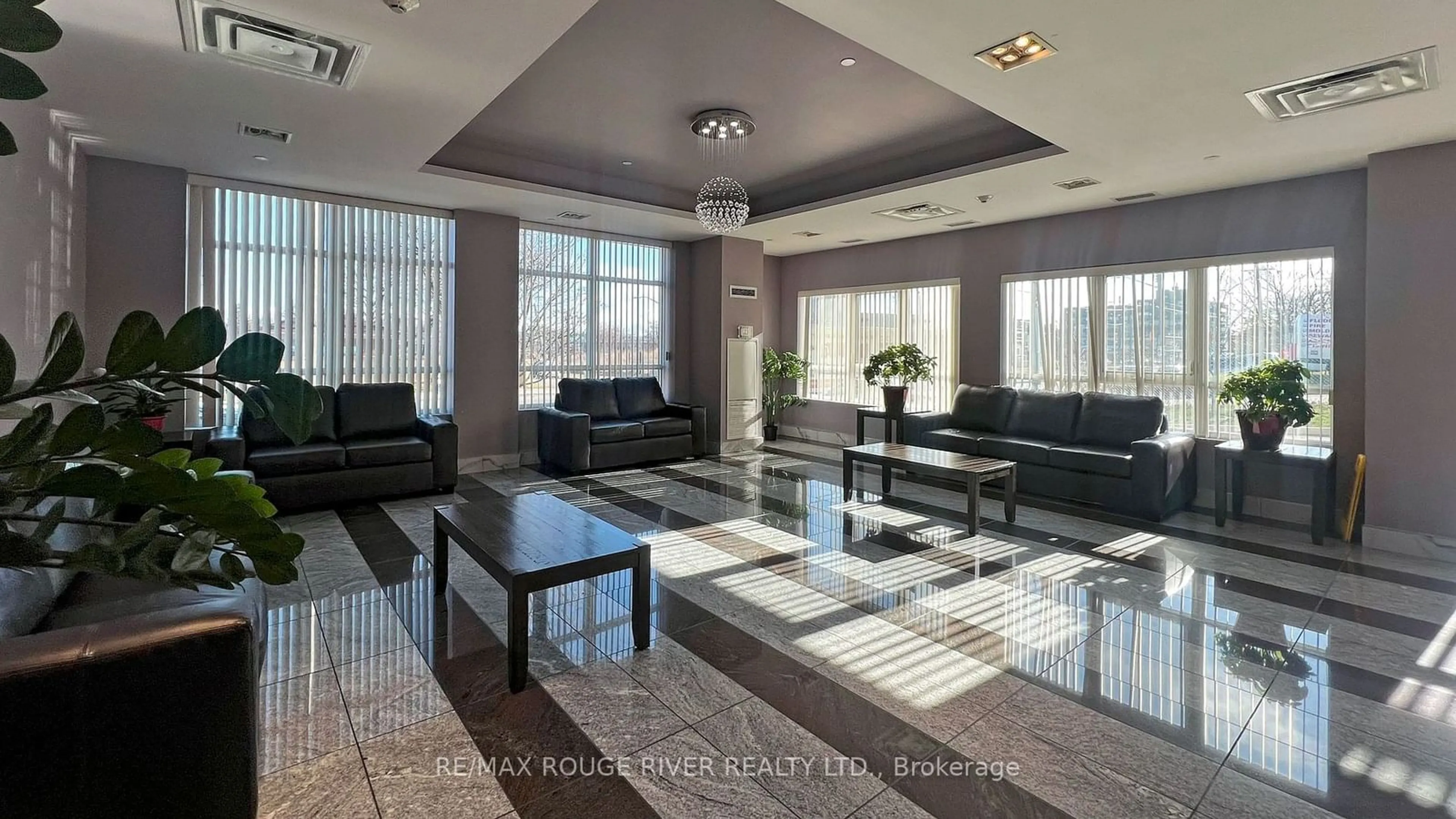 Indoor lobby, ceramic floors for 1328 Birchmount Rd #609, Toronto Ontario M1R 0B6