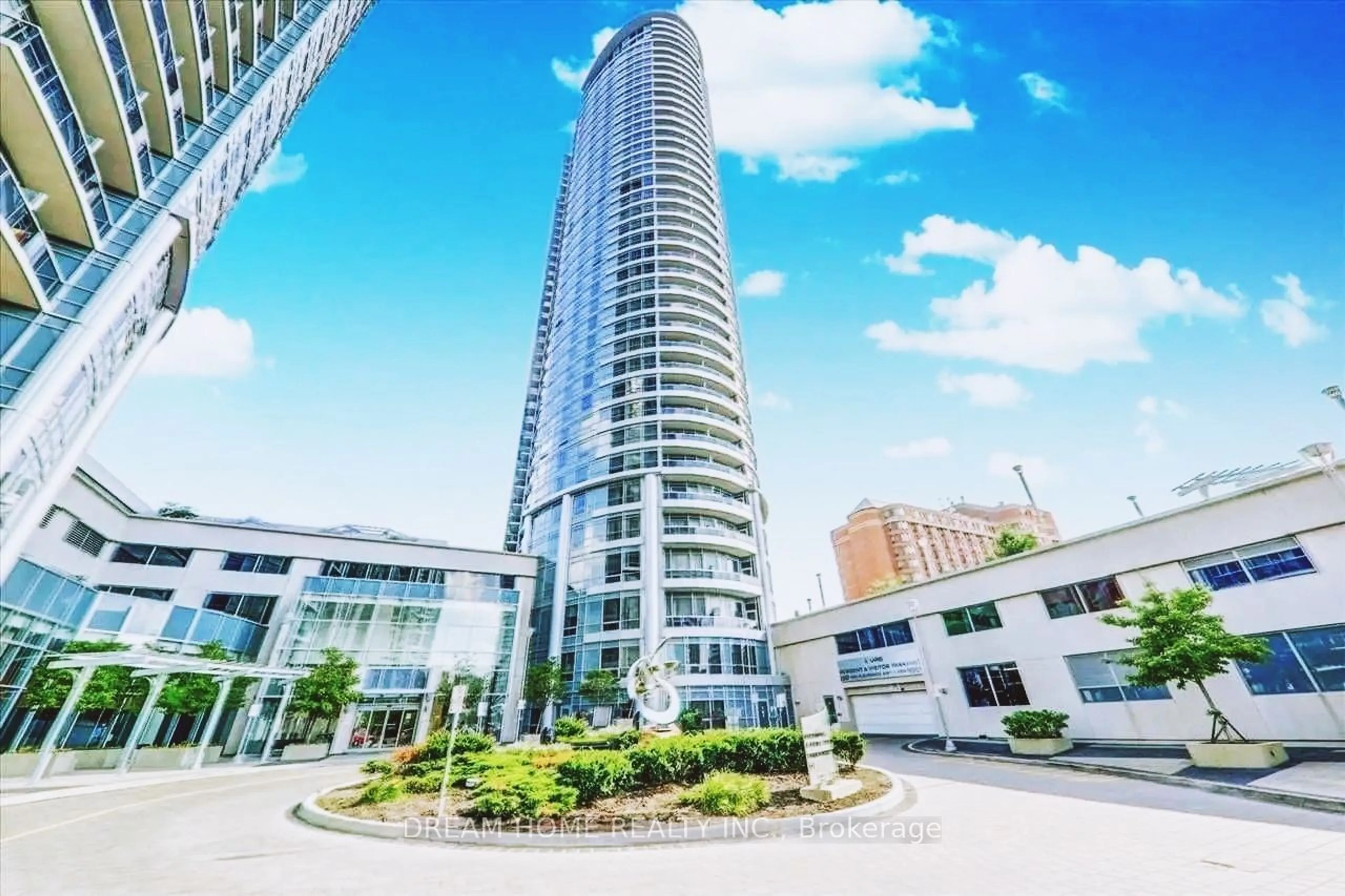 A pic from exterior of the house or condo, the view of city buildings for 125 Village Green Sq #2408, Toronto Ontario M1S 0G3