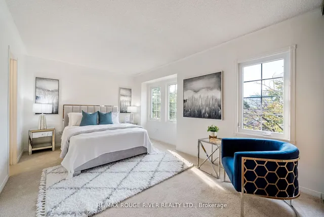 Additional property image - 572 Sandhurst Circ