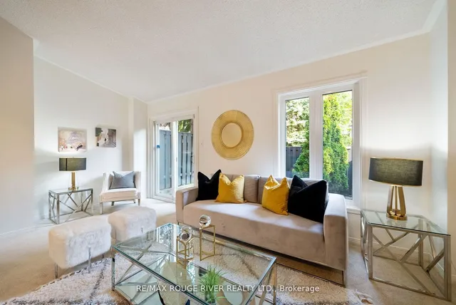 Additional property image - 572 Sandhurst Circ