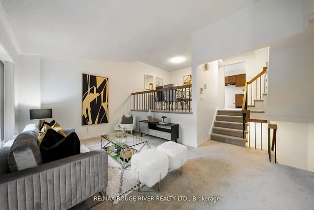 Additional property image - 572 Sandhurst Circ
