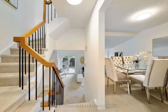 Additional property image - 572 Sandhurst Circ