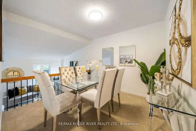 Additional property image - 572 Sandhurst Circ