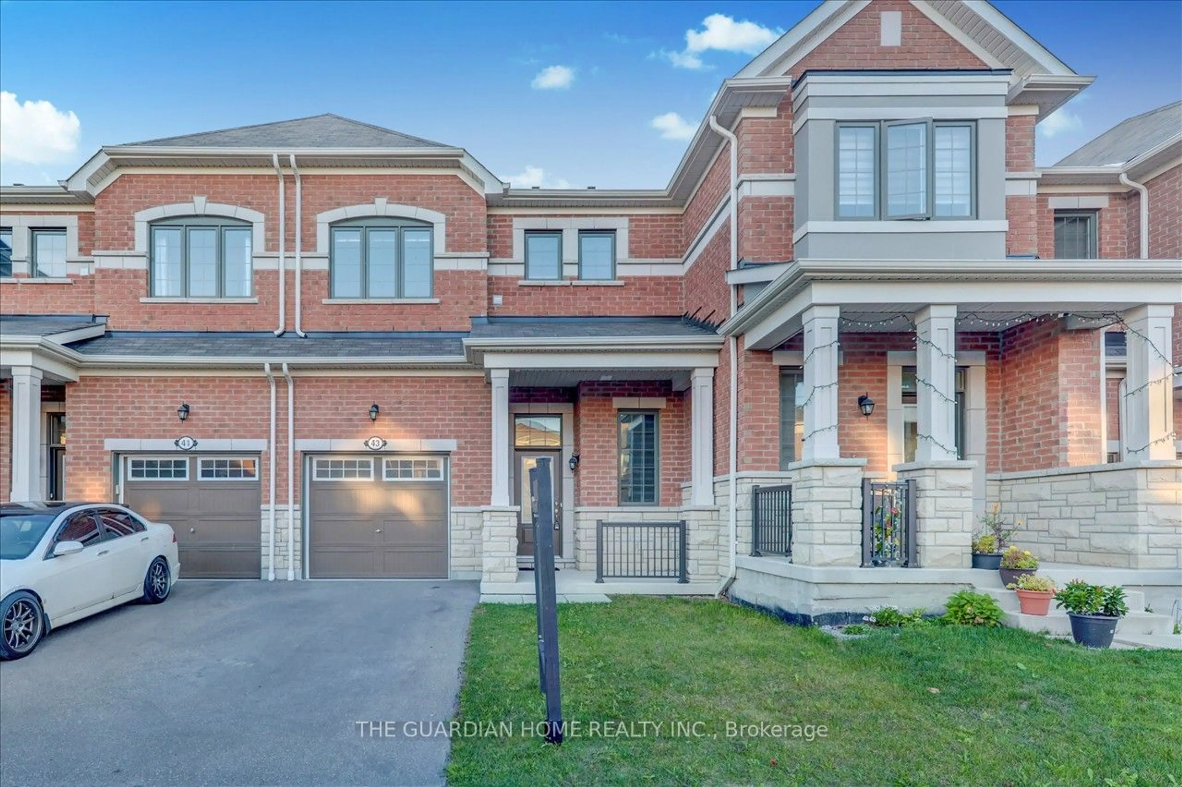 A pic from exterior of the house or condo, the street view for 43 Broden Cres, Whitby Ontario L1P 0M1