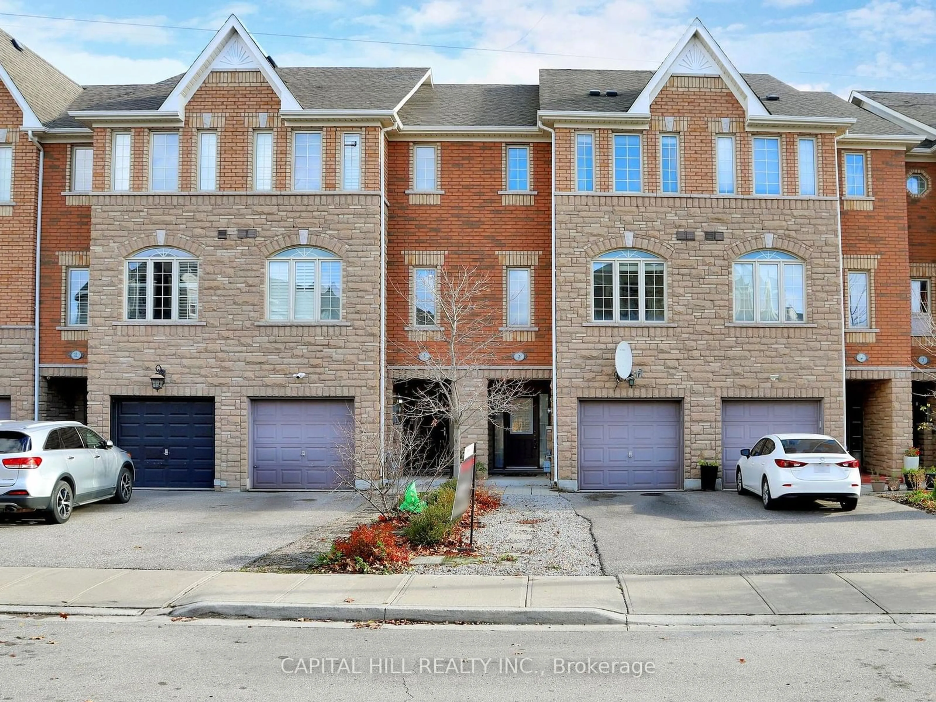 A pic from exterior of the house or condo, the street view for 7 Pidgeon St, Toronto Ontario M1L 0C7