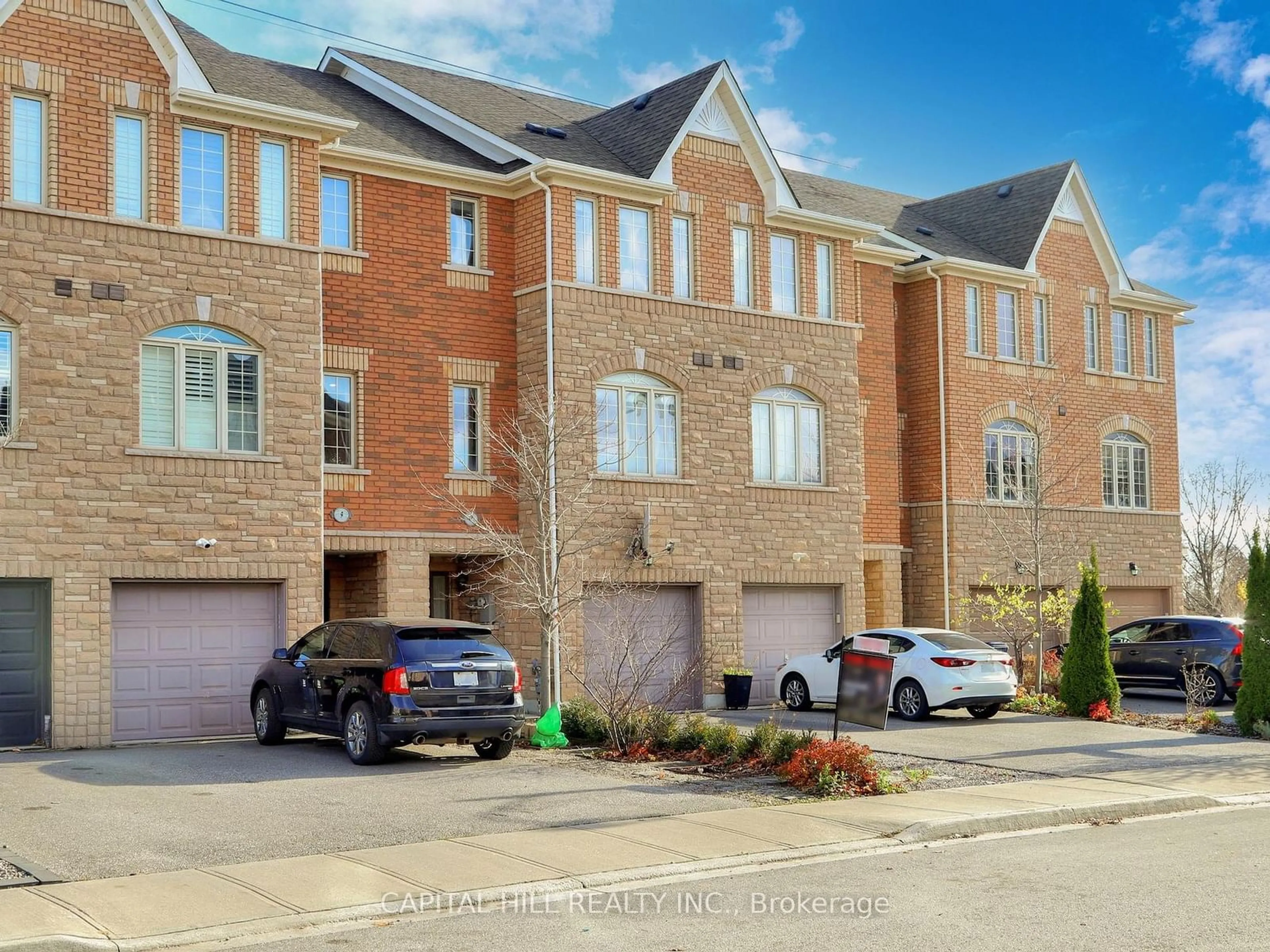 A pic from exterior of the house or condo, the street view for 7 Pidgeon St, Toronto Ontario M1L 0C7