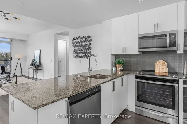 Additional property image - 3655 Kingston Rd Unit 617
