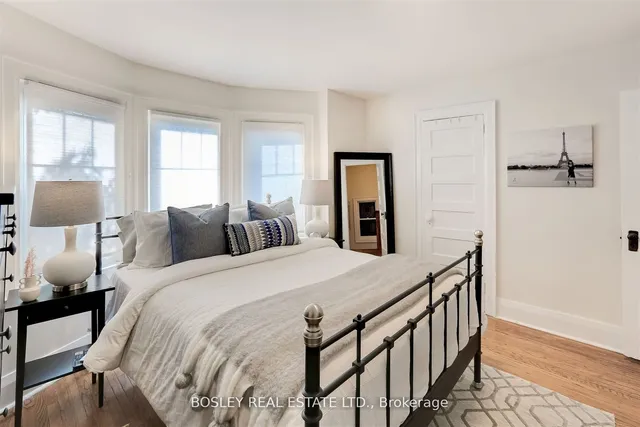 Additional property image - 335 Woodbine Ave